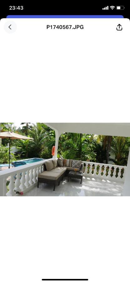 Отель Ogumka, Self Catering , Beoliere, Mahe Виктория Экстерьер фото